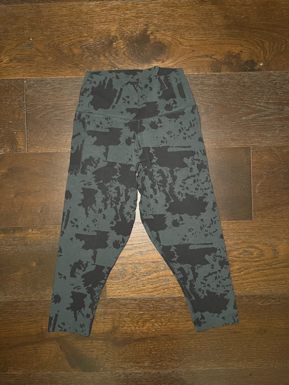 Kids High-Waist Performance Leggings in Black and Dark Gray